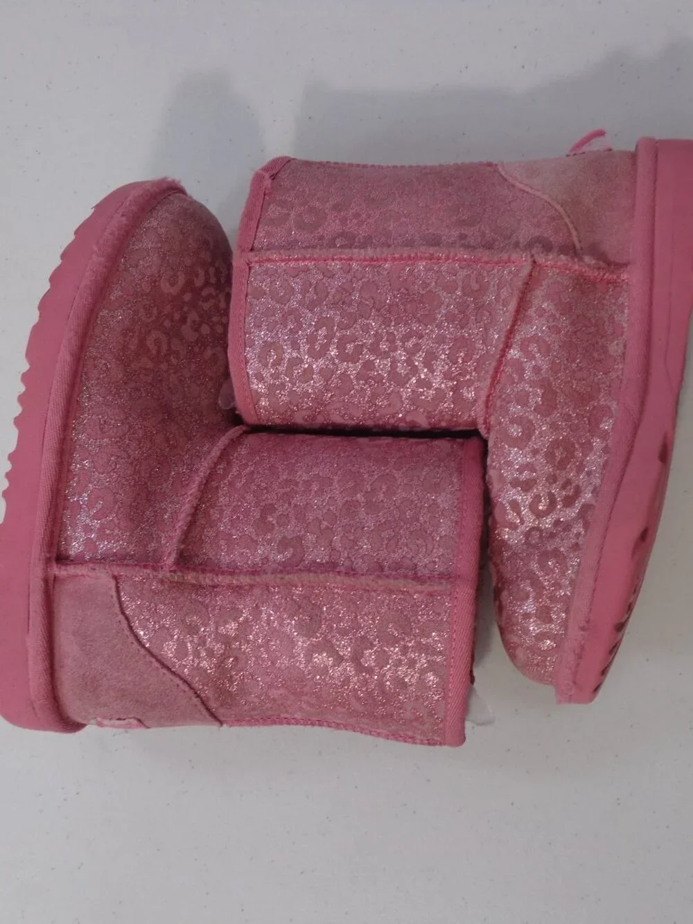 UGG 1112388K Classic II Glitter Leopard Wild Berry Shearling Boots Youth Size 1